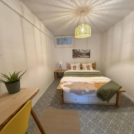 Casa14 - Swiss Apartamento Steffisburg